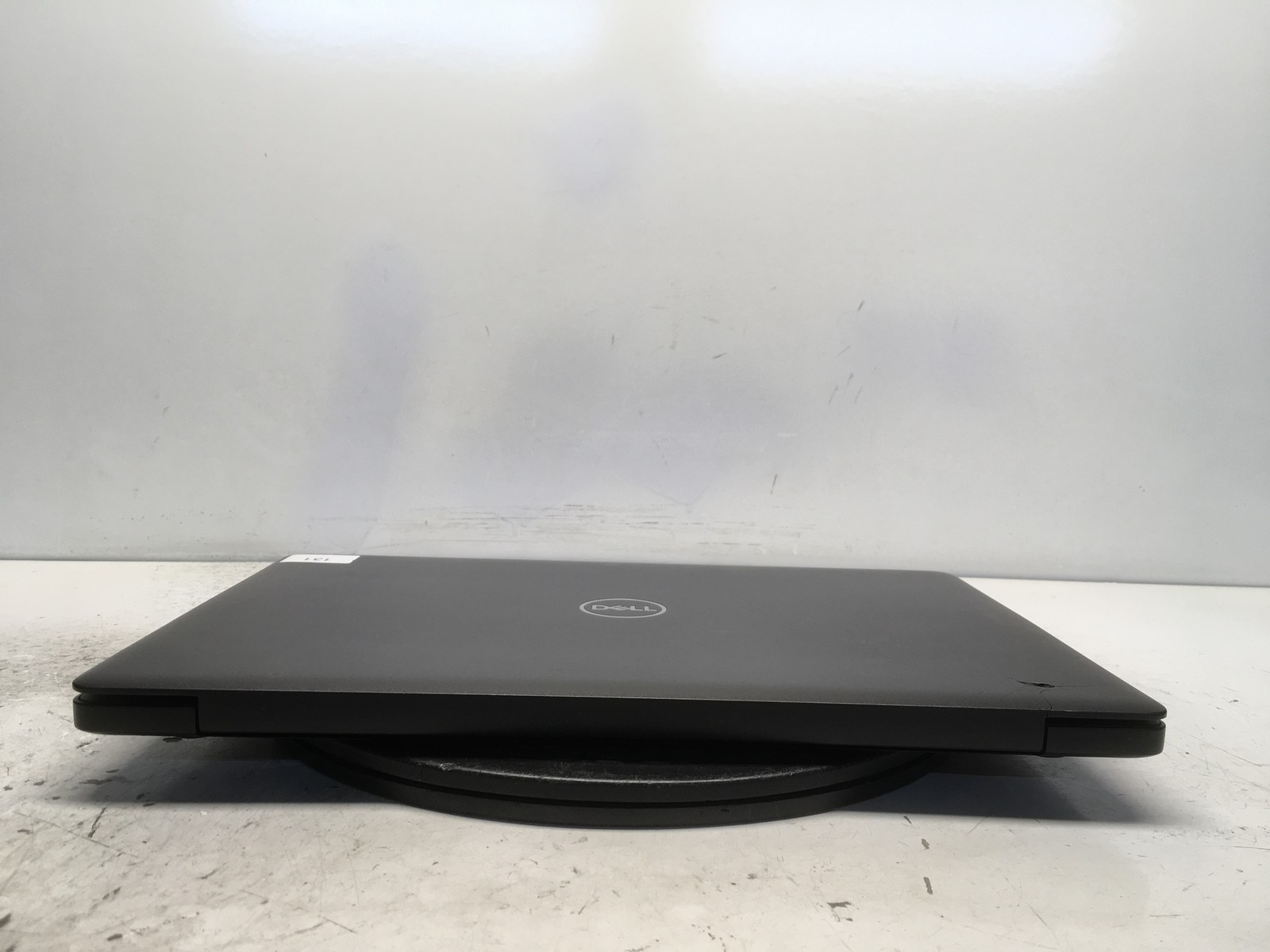 Dell Latitude 3590 Intel i3-7130U 2.7GHz 4 GB NO HDD No Batt