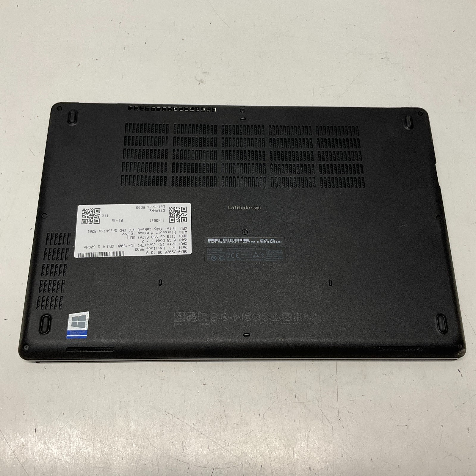 Dell Latitude 5590 i5-7300U 2.60GHz 8GB 128GB SSD WIN10 Pro Laptop READ