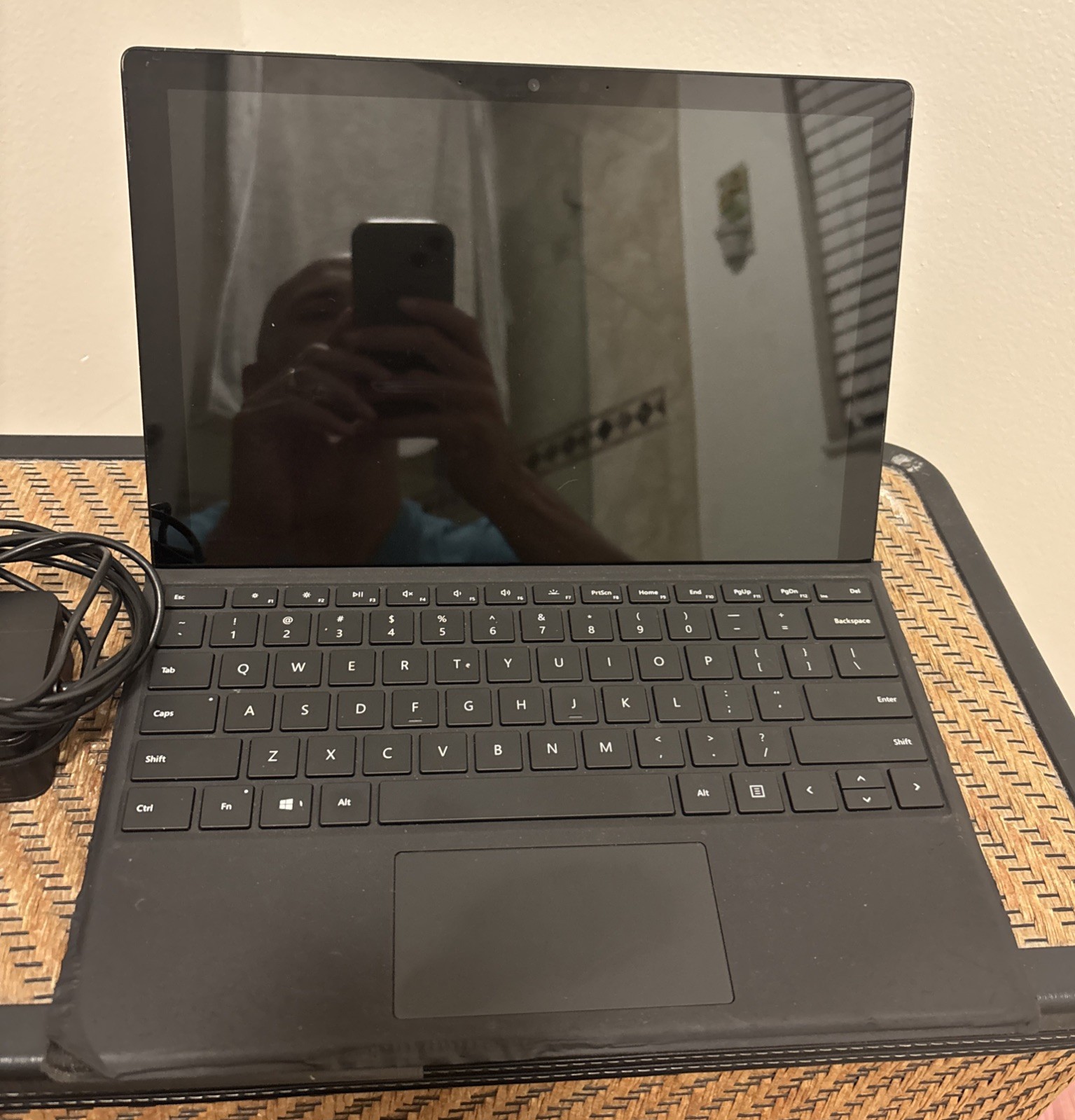Microsoft Surface Pro 7 Model 1866 i5 8GB 256GB Tablet AS-IS Read Description