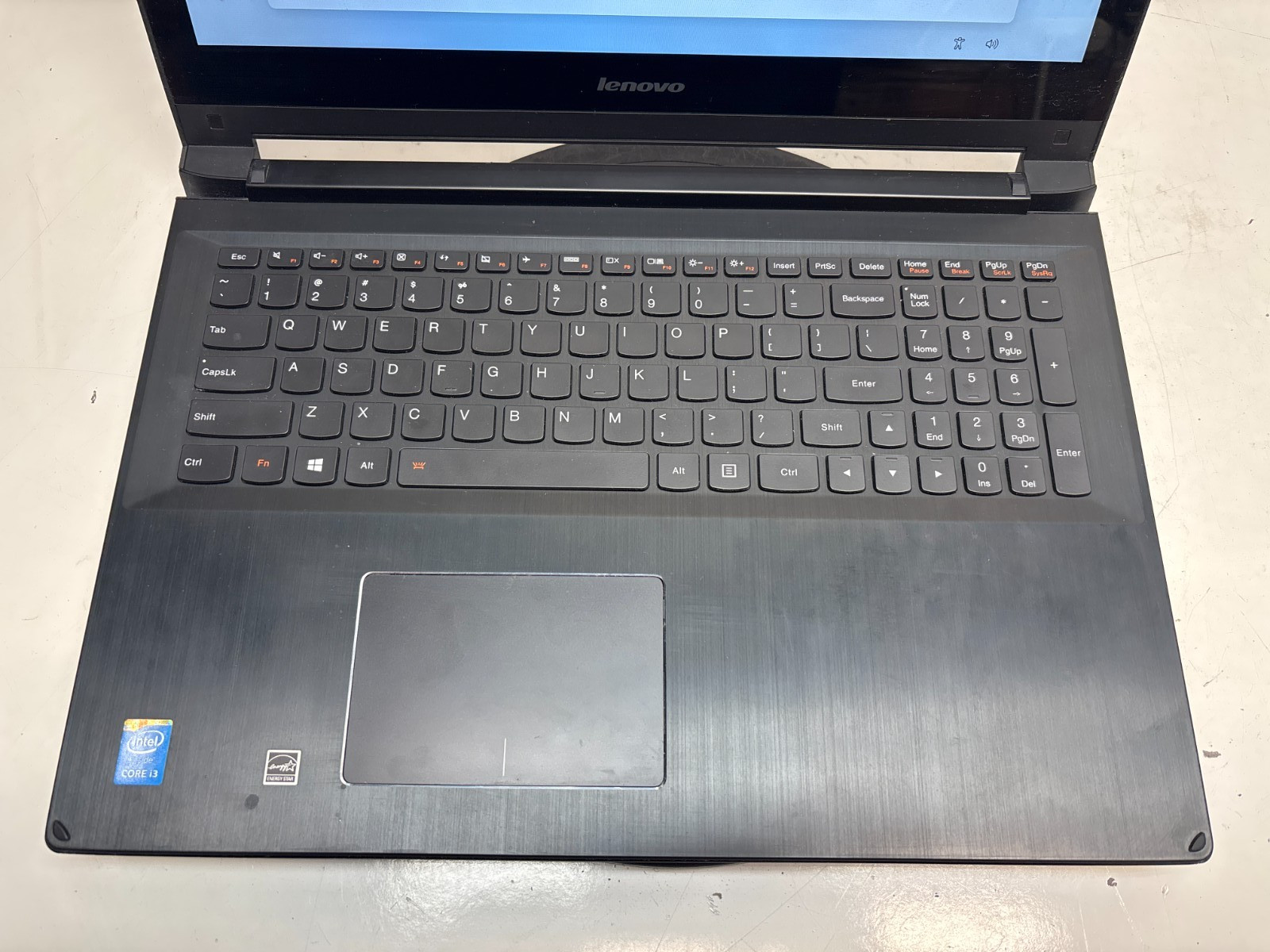 Lenovo Edge 15 80K9 Intel Core i3-5020U 2.20GHz 8GB 500GB HDD Windows 11