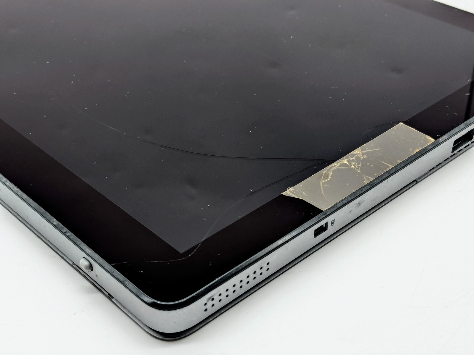 DELL LATITUDE 7200 2-IN-1 12″ FHD+ Touch I5-8365U 128GB SSD 8GB W10P FPR *READ*