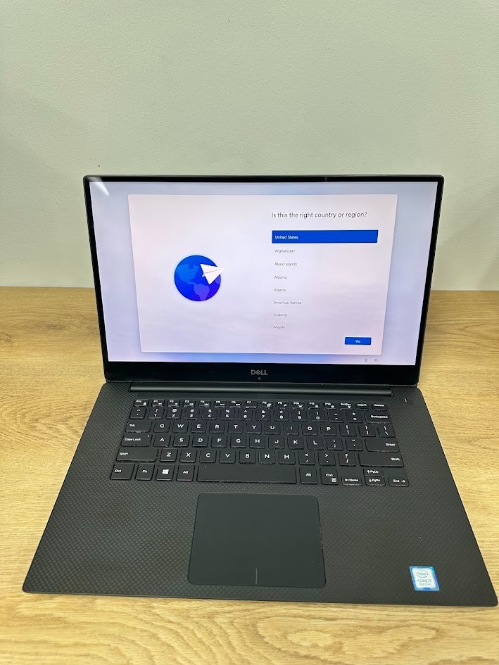 Dell Precision 5530 Core i7- 8850H, 32GB, NVIDIA Quadro P1000, 512GB SSD1, 2018