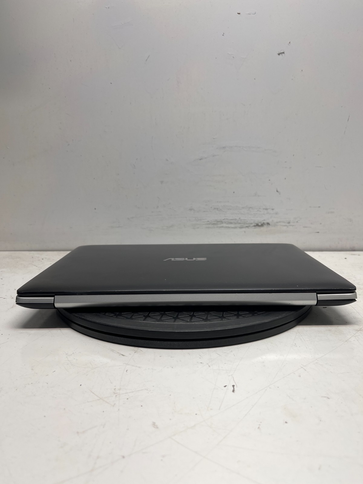 Asus Q301L Intel Core i5 4th Gen. NO RAM NO HDD NO BAT – FOR PARTS/REPAIR