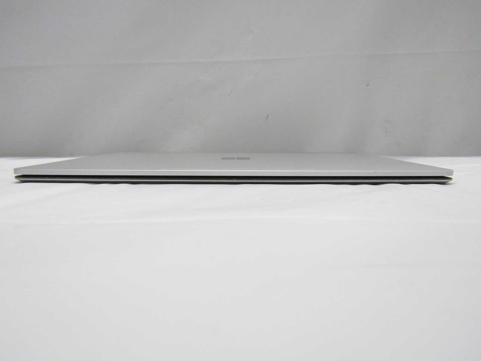 Microsoft Surface Laptop 4 2.60GHz i5-1145G7 8GB RAM 256GB SSD 13.5″ Win 11 C