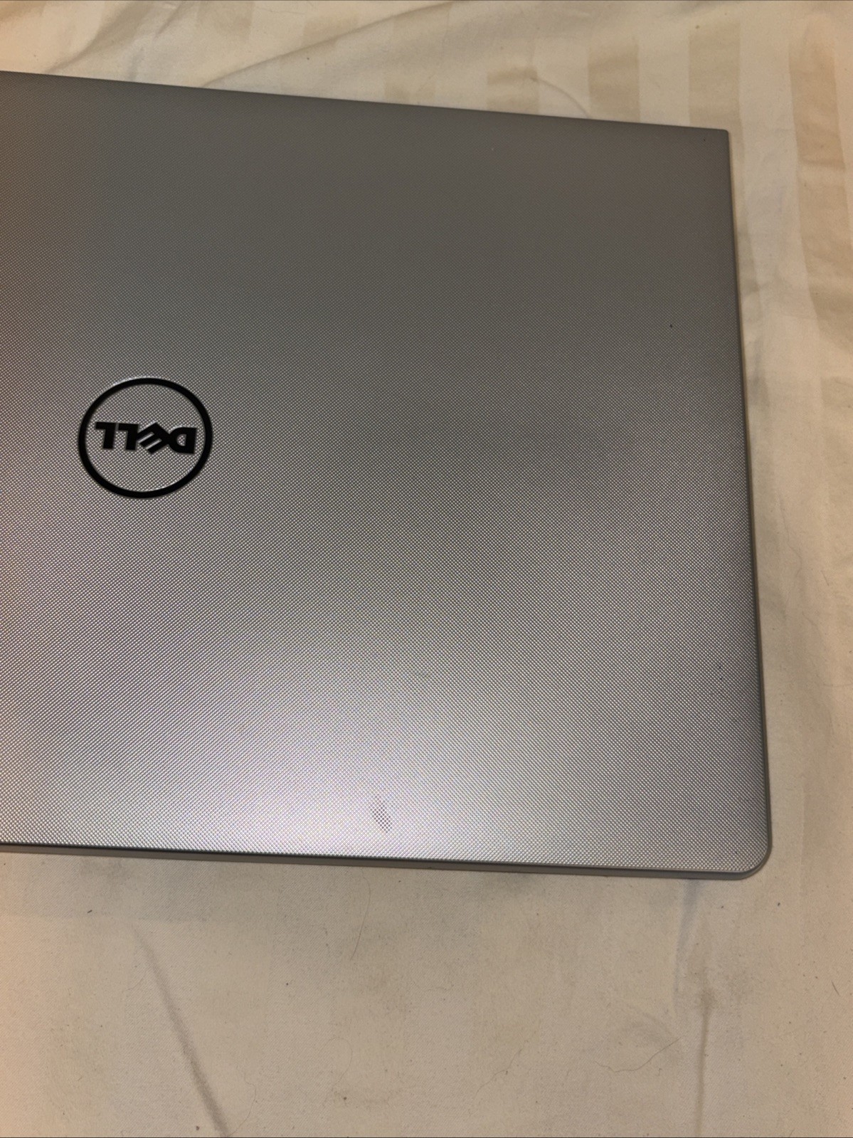 Dell Inspiron 15 i5558 15.6″ Notebook – i5-4210U 1.70 GHz, 4 GB, 500 GB, Win 10
