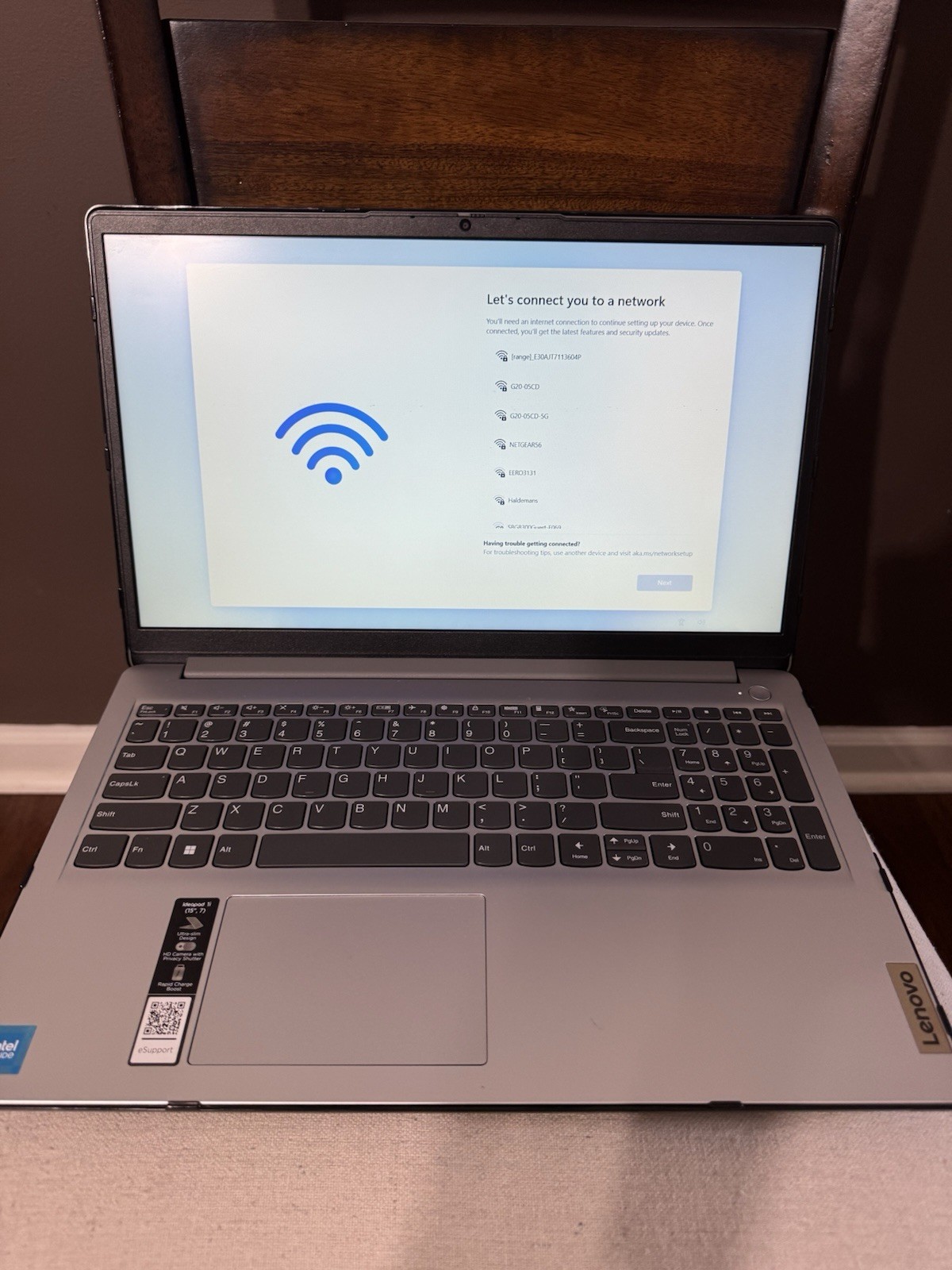 Ideapad 1 Intel (R) Celeron (R) N4500 @ 1.10GHz. 8GB Ram. 256GB Storage.