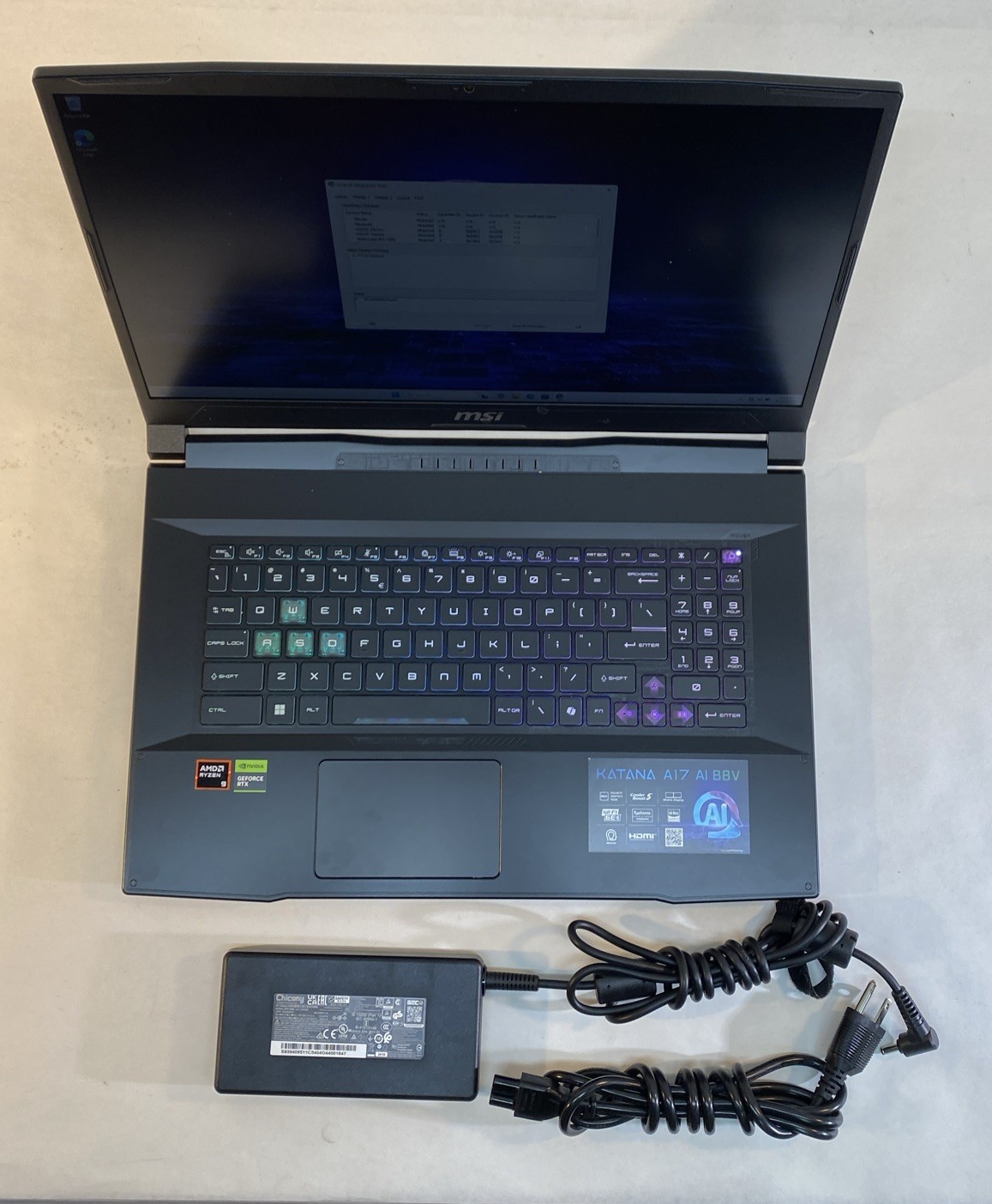 Msi Katana A17 AI Ryzen B8V