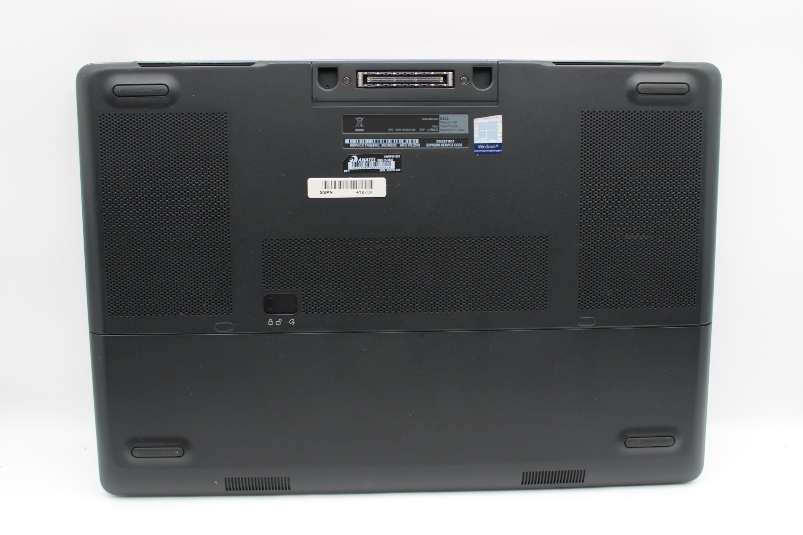 Dell Precision 7520 Xeon E3 @ 3.1 GHz 40GB RAM 256GB SSD NVIDIA M2200 No OS