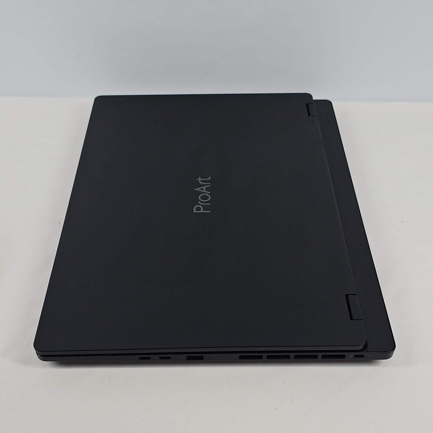 Asus ProArt Studiobook 16 i9-13980HX 2.2GHz 64GB RAM 2TB SSD RTX 3000 Ada