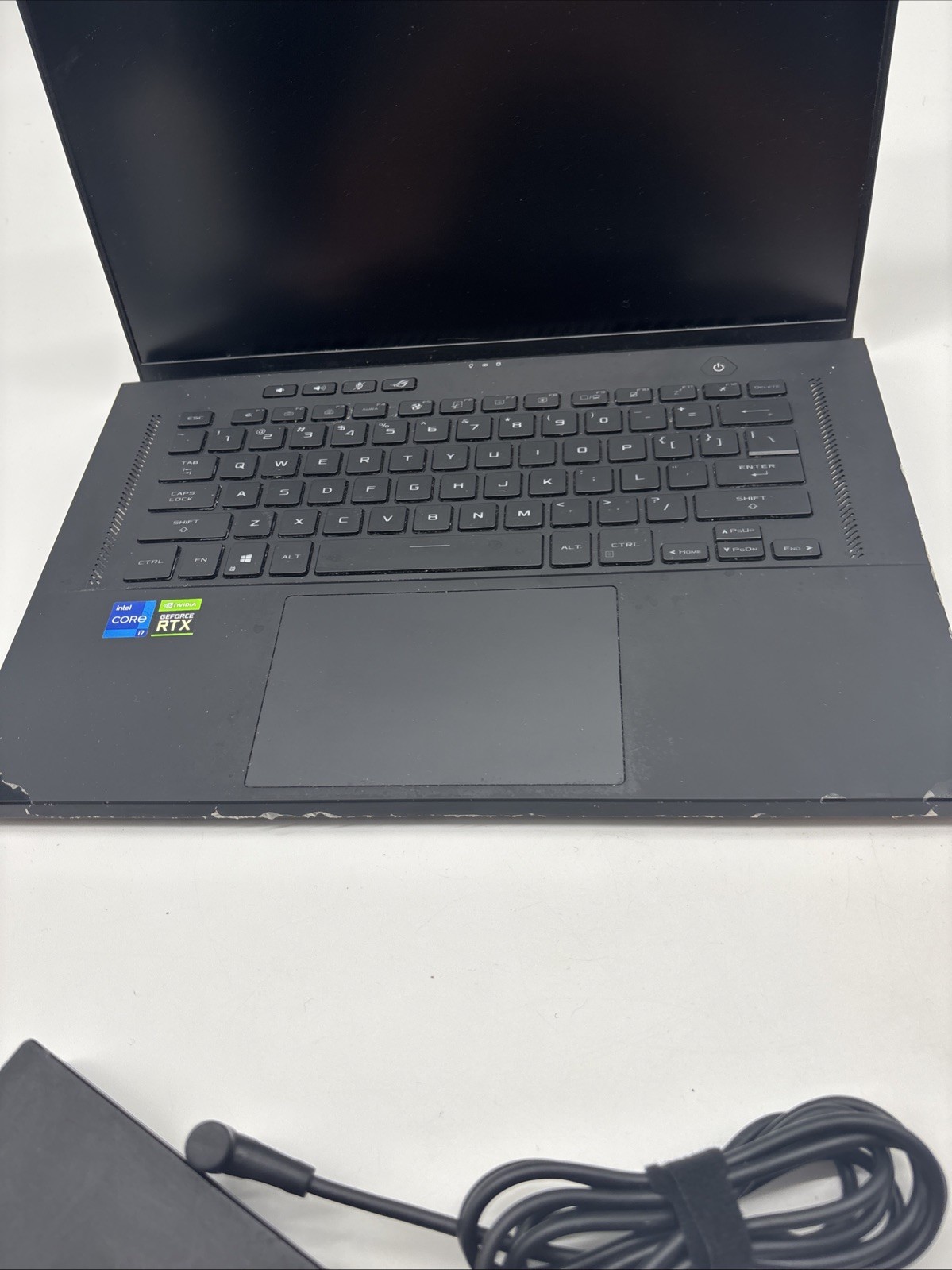 ASUS ROG Zephyrus M16 GU603H – 14” – Core i7-11800H 2.3GHz 16GB RAM 500GB SSD