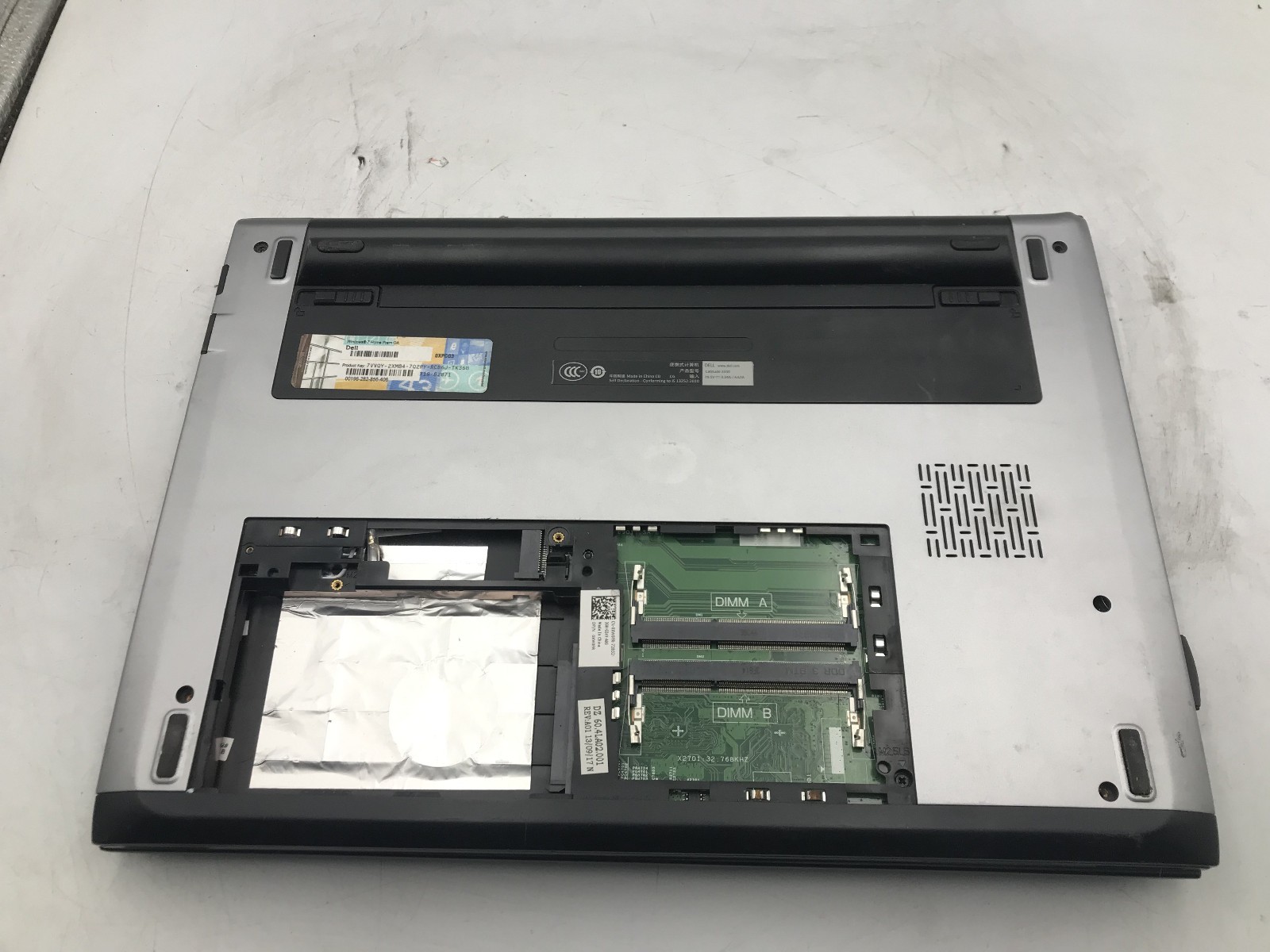 DELL LATITUDE 3330 – FOR PARTS/NO BOOT – INTEL I3 11TH GEN – NO RAM – READ – BB!