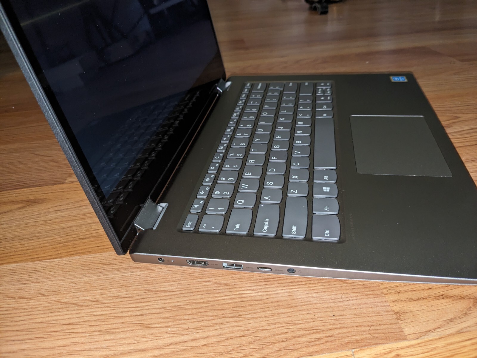 Lenovo IdeaPad 2 In 1 81CW Intel Pentium Gold / 500 GB And 25 GB ssd M.2