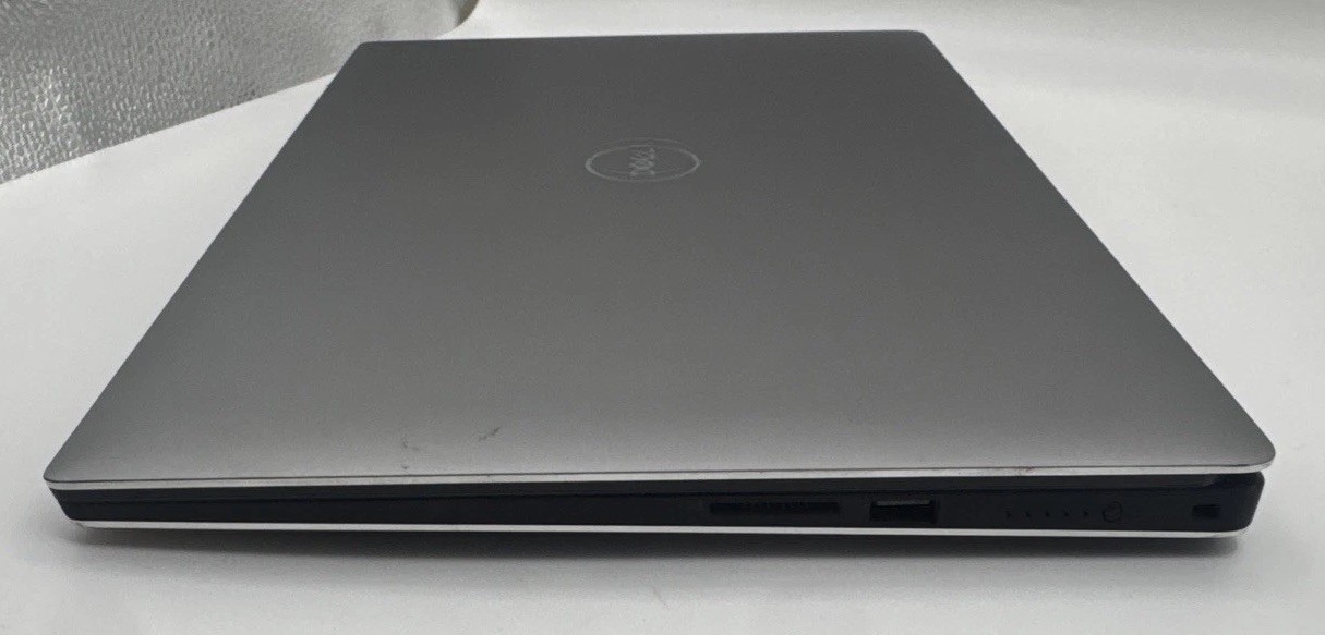 Dell Precision 5540 i9 9th Gen *32GB RAM 512GB – Good condition – Free shipping!