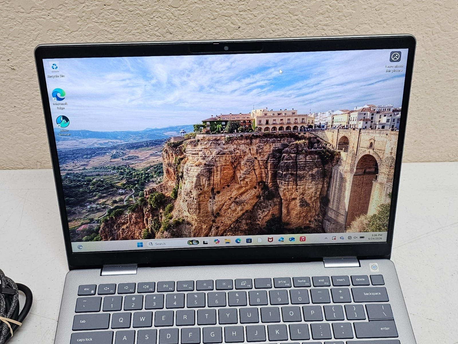 Dell 14 Plus P197G001 14″ Core Ultra 7 256V, 16GB RAM, 1TB SSD Intel Arc 140v