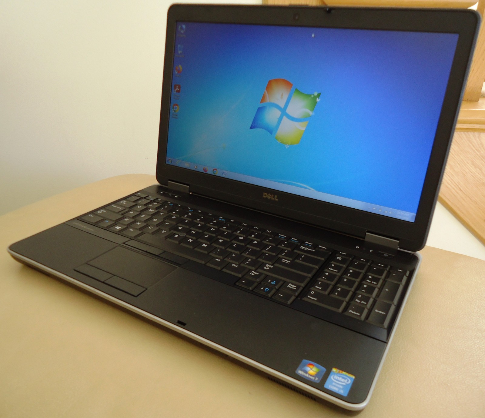 Dell Latitude E6540 15.4 Core i7-4810MQ 4GB 2.80GHz 500GB Windows 7 MS Office