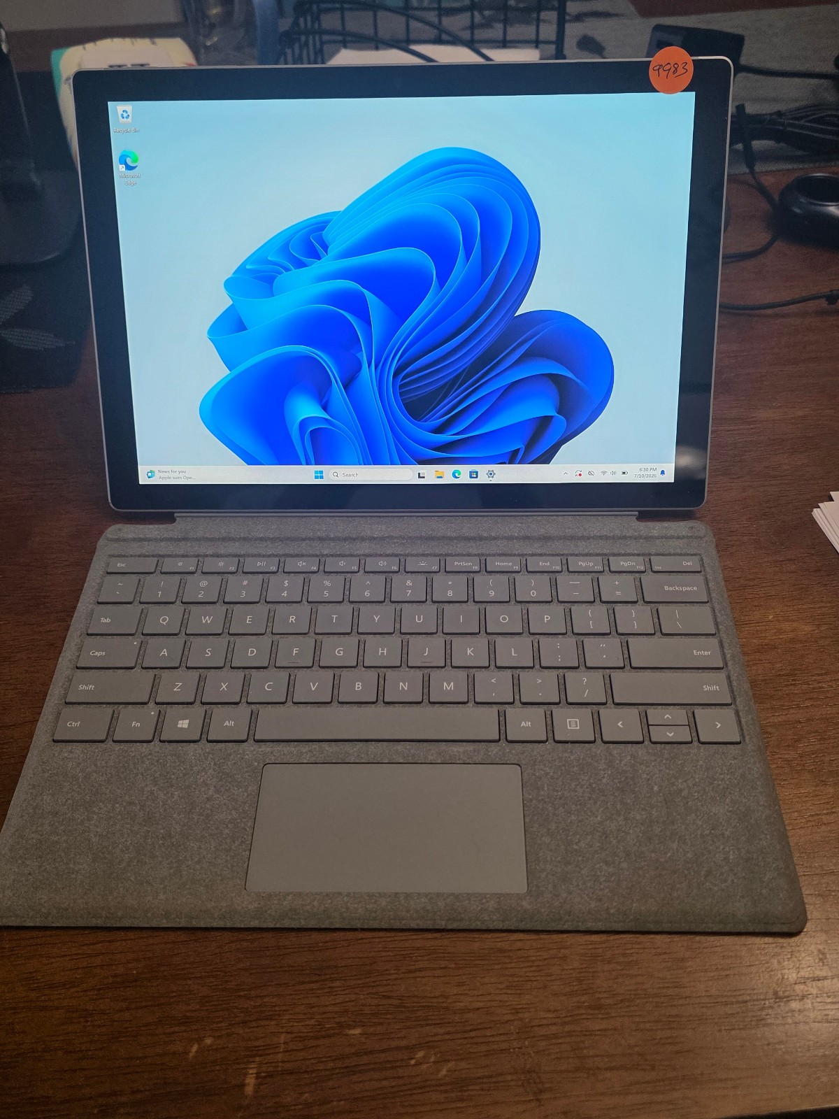 LOT 2 Microsoft Surface Pro 6 1796 | i5-8350U 256GB SSD 8GB RAM Windows 11 Pro