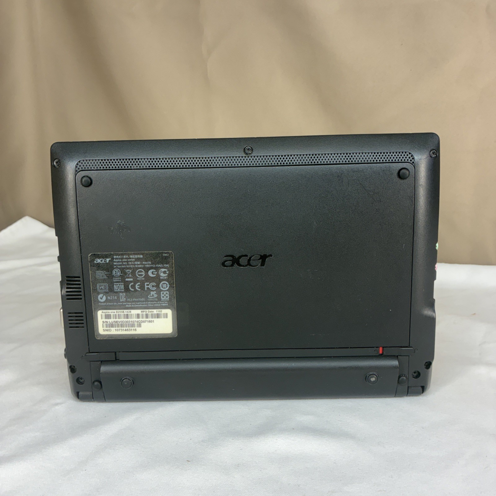 Acer Aspire One D250 Kav60 Laptop Computer Bad screen- For Parts Or Repair