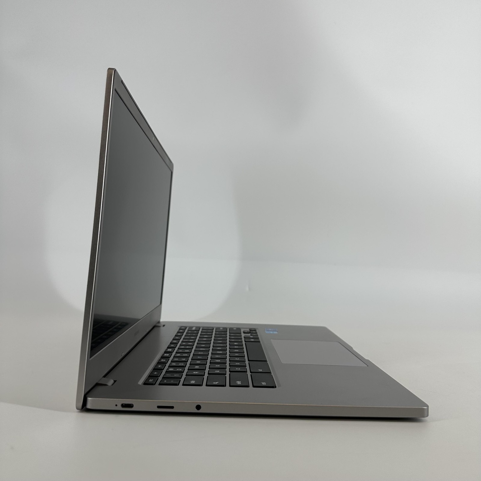 Samsung Chromebook 4+ 15.6 FHD 1.1 GHz Celeron 4GB 64GB eMMC Excellent
