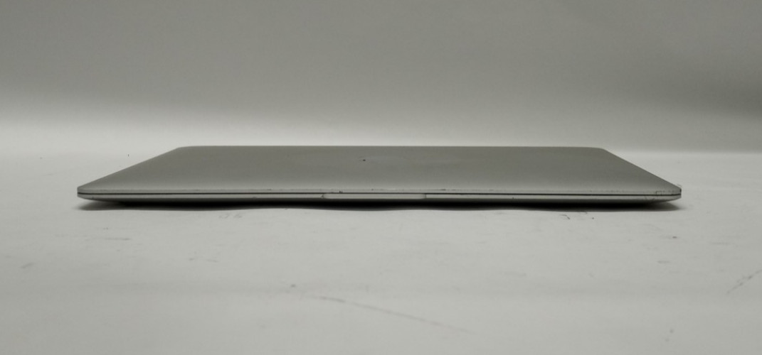 Apple Macbook Air A2337 13.3″ M1 2020 8GB RAM 128GB NVMe Mac OS Seqouia WH898*!