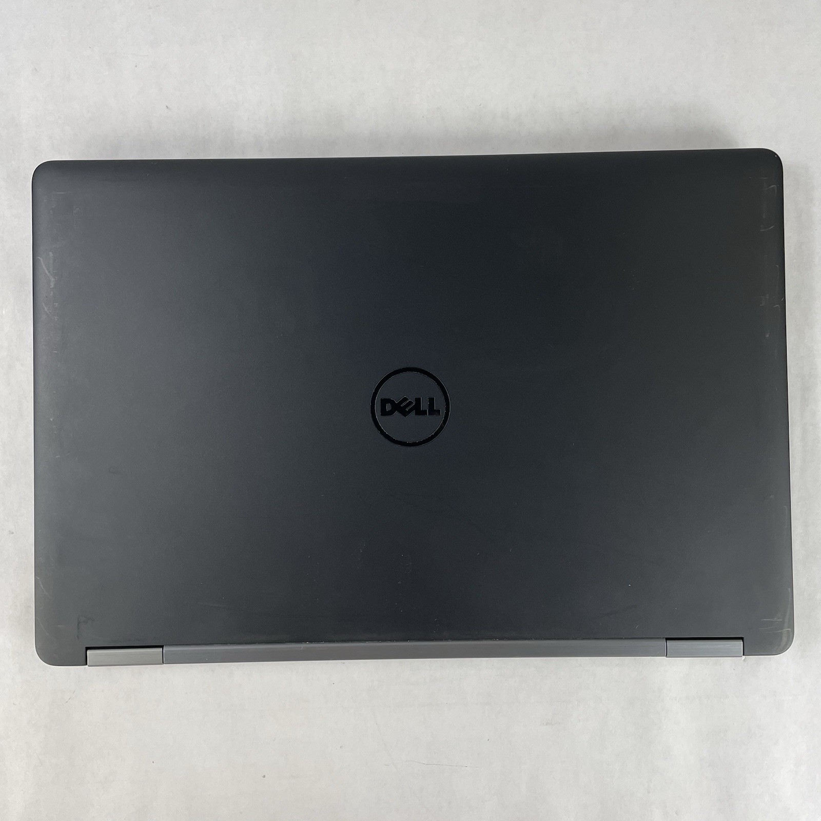 Dell Latitude E5570 15.6″ i5-6300U 2.40 GHz 8 GB RAM No SSD No OS No AC