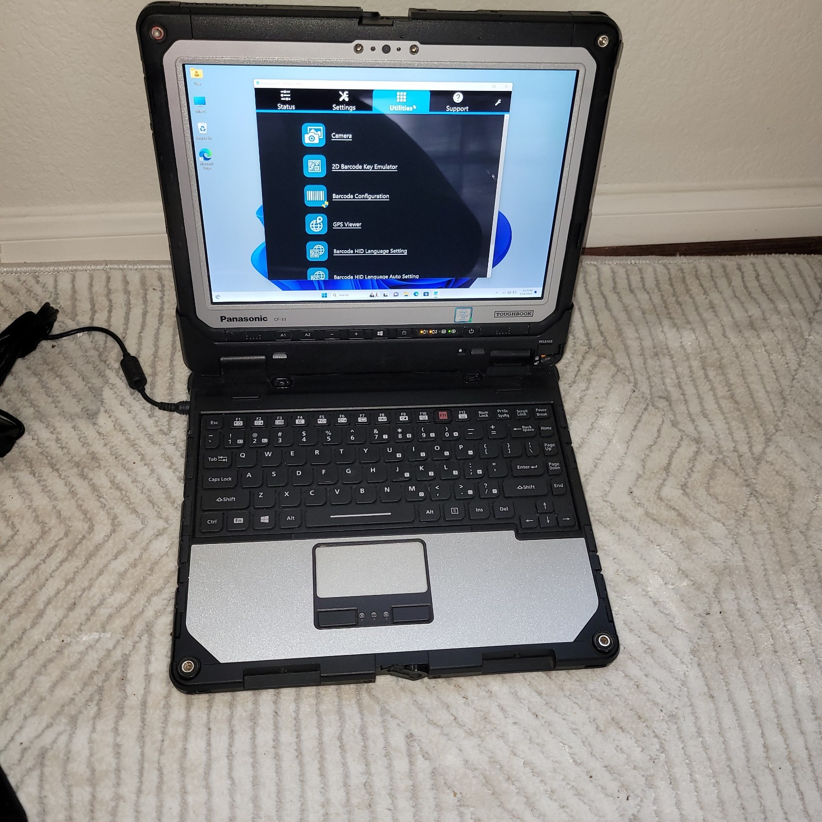 Panasonic ToughBook CF-33 i5-7300U 2.6Ghz 512GB SSD 16GB LTE Win 11 Pro/Win 10