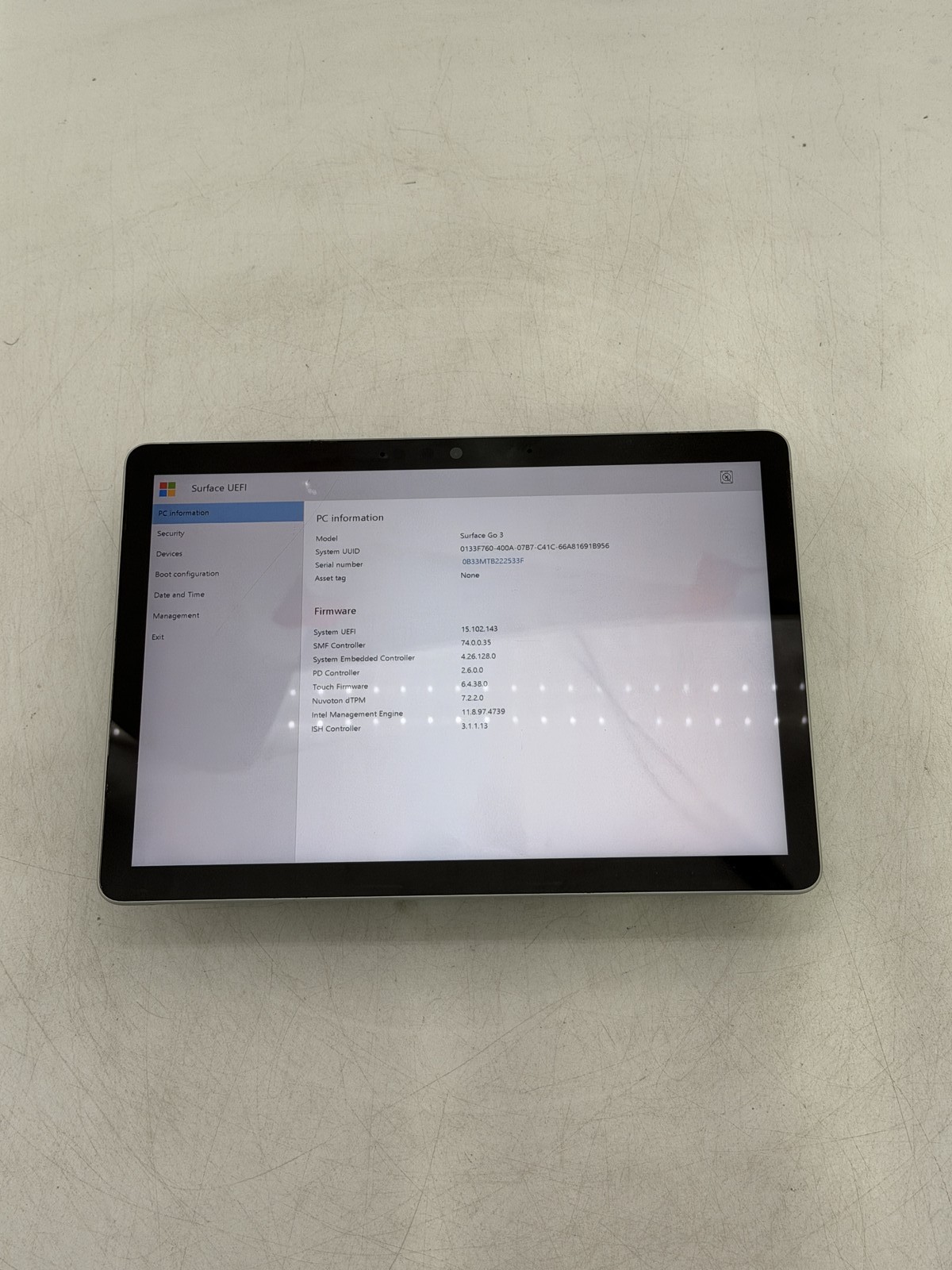 Microsoft Surface Go (3) 10.5in i3-10100Y 8GB 128GB NO OS Read