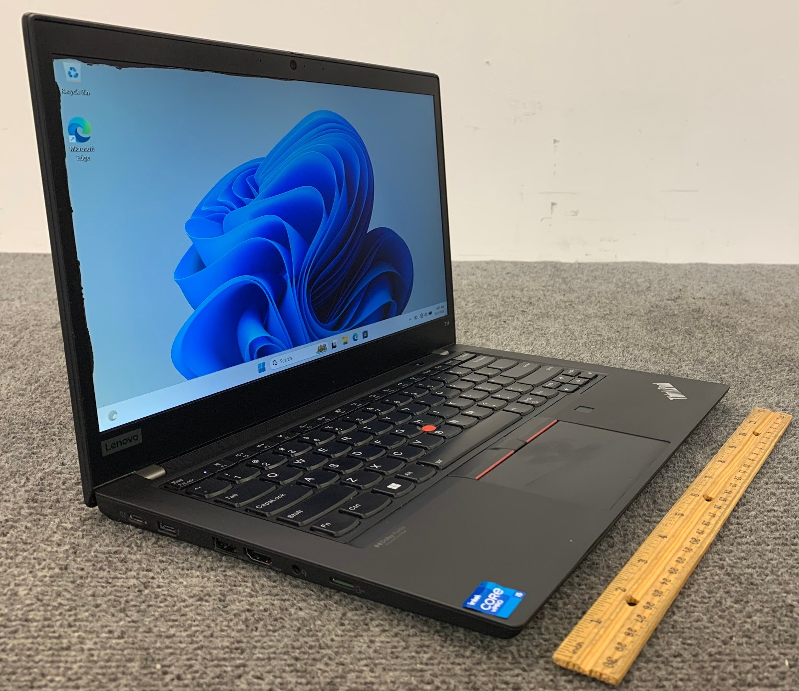 Lenovo ThinkPad T14 Gen 2i 14″ Laptop i5-1145G7 16GB RAM 512GB NVMe, As Is