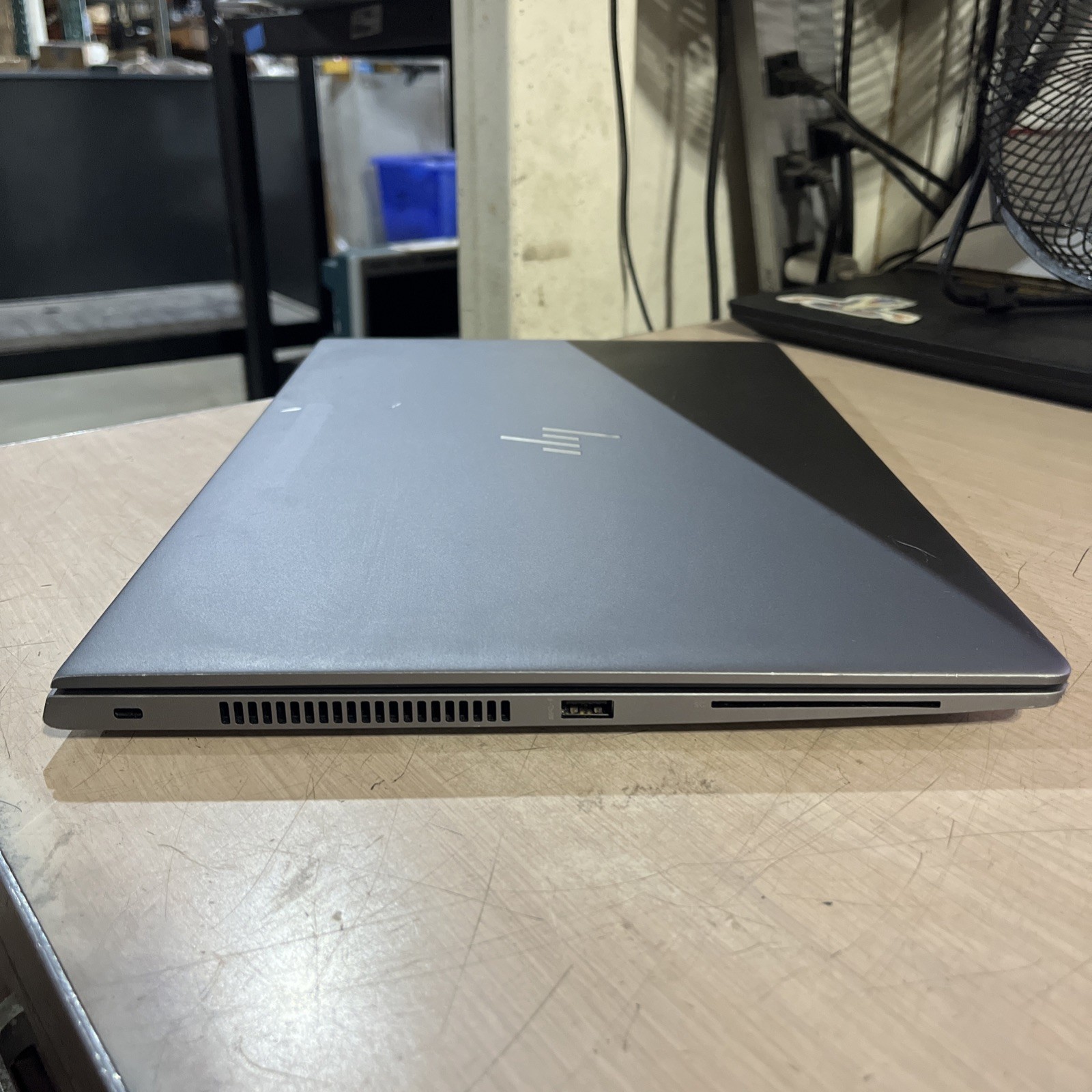 HP ZBOOK 15U G6 INTEL CORE I7-8565 1.80GHZ 8GB RAM NO HD