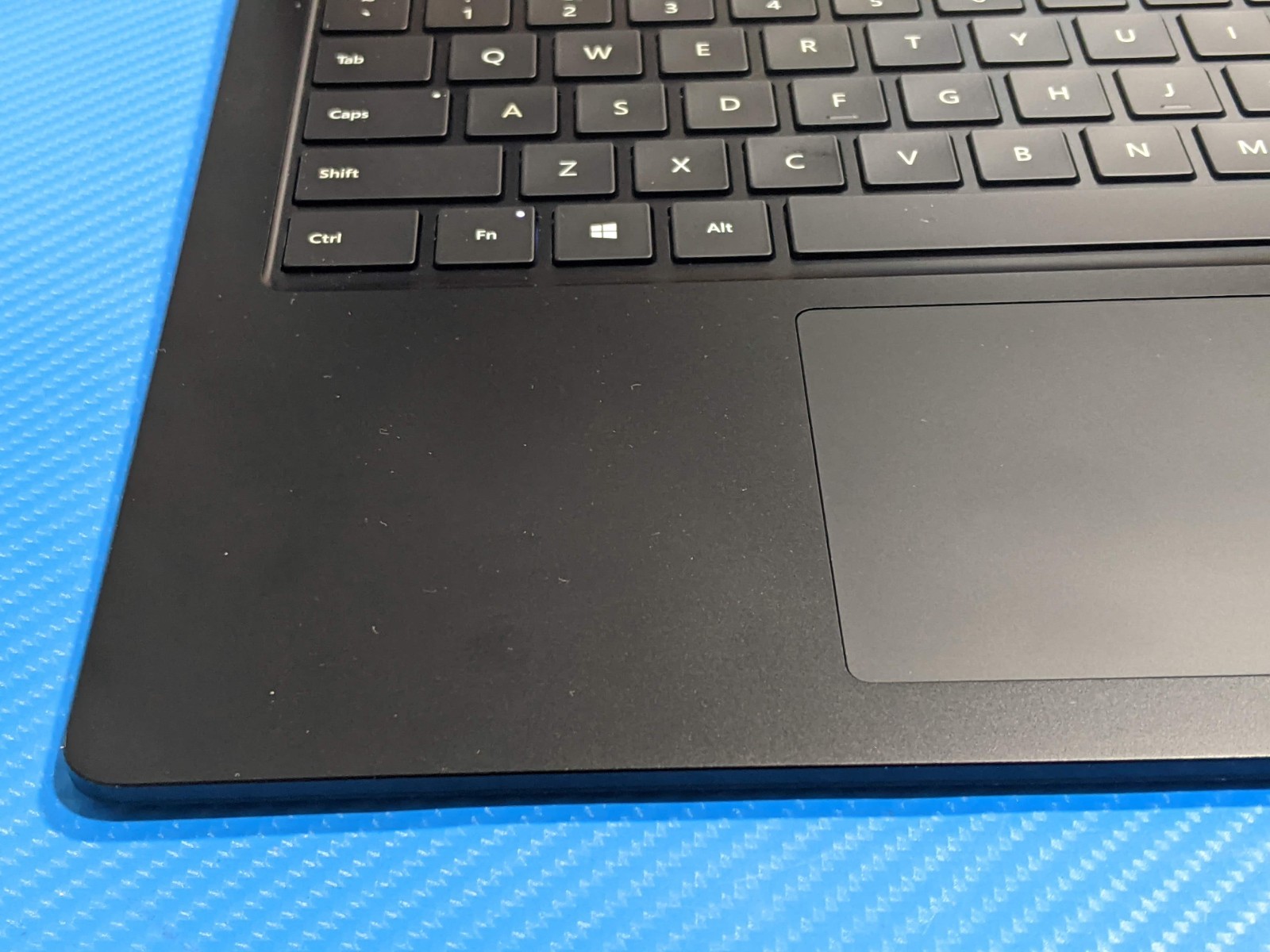 MS Surface Laptop 3 1867:1868 13.5″ 2256×1504 TOUCH i7-10 1.3GHz 16GB 256GB +PA