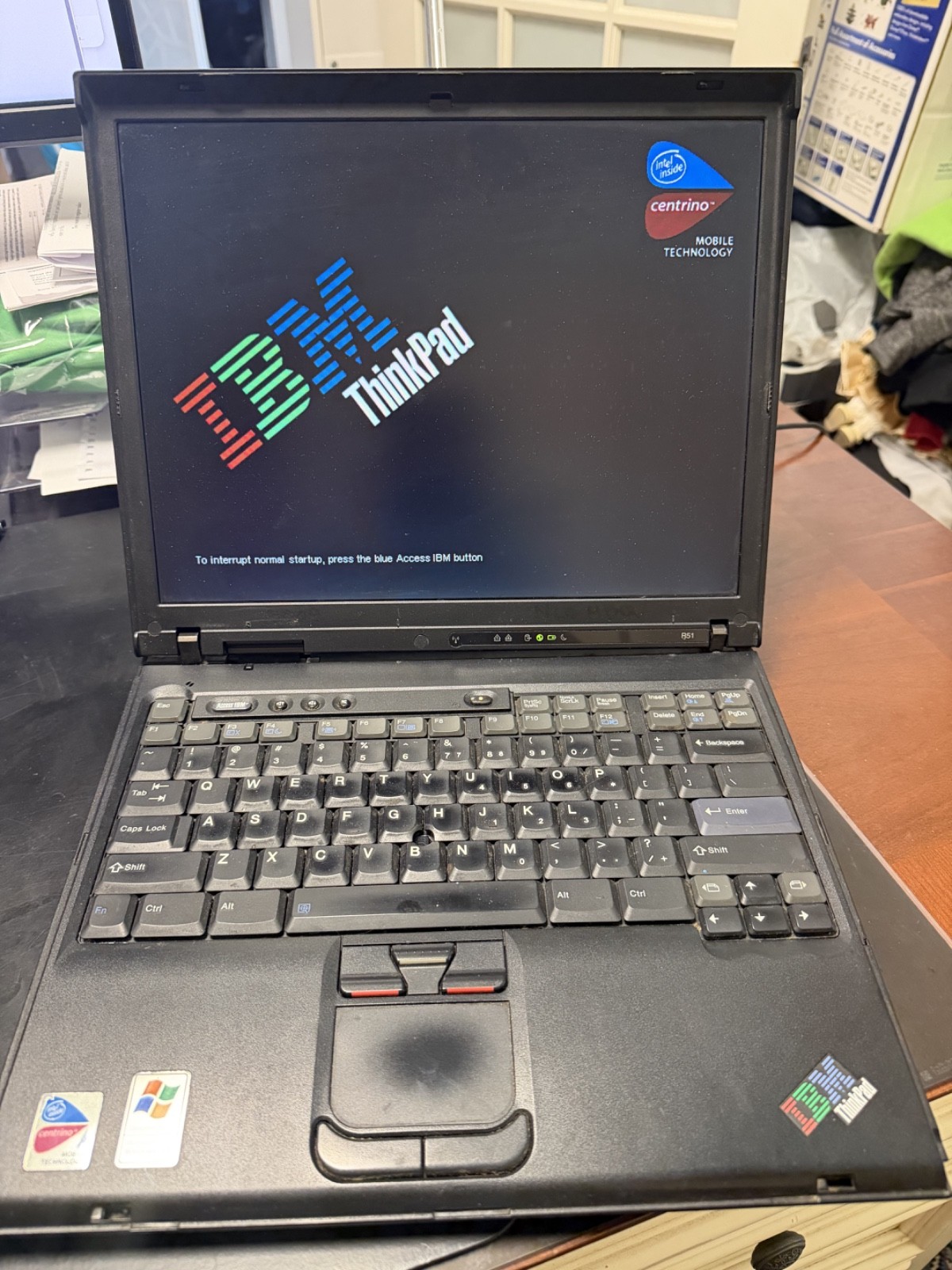 IBM ThinkPad R51 15″ Laptop Intel Pentium HDD Windows XP AS IS