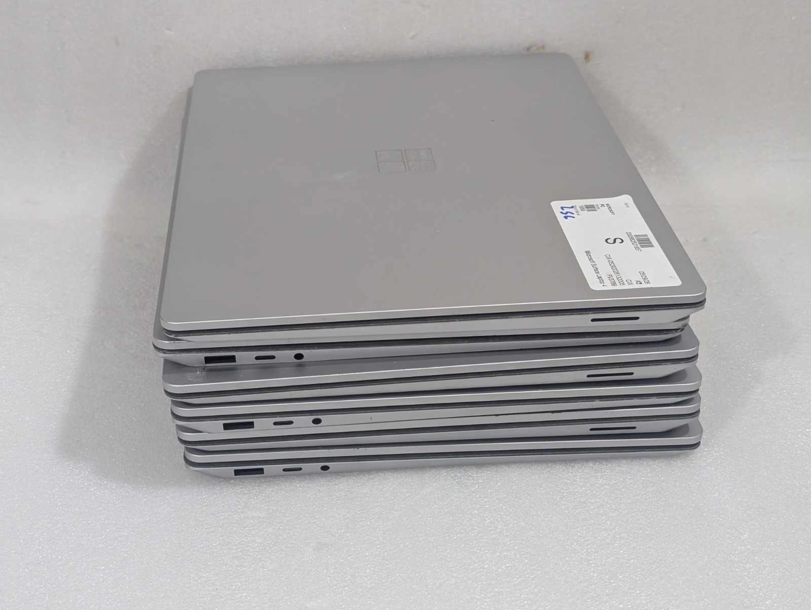 Lot 32x Microsoft Surface Laptop 3 4 Go 1943 1958 1951 Pro 7 1960