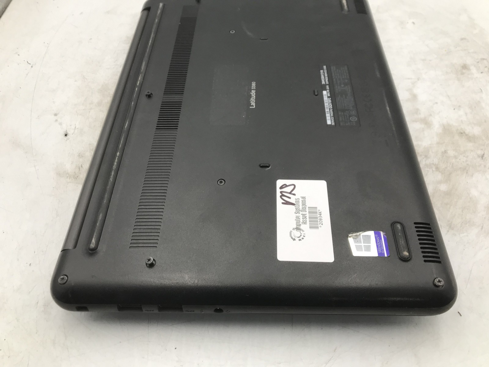 DELL LATITUDE 3380 – FOR PARTS/BROKEN LCD – INTEL I5 3RD GEN – NO RAM – READ -BB