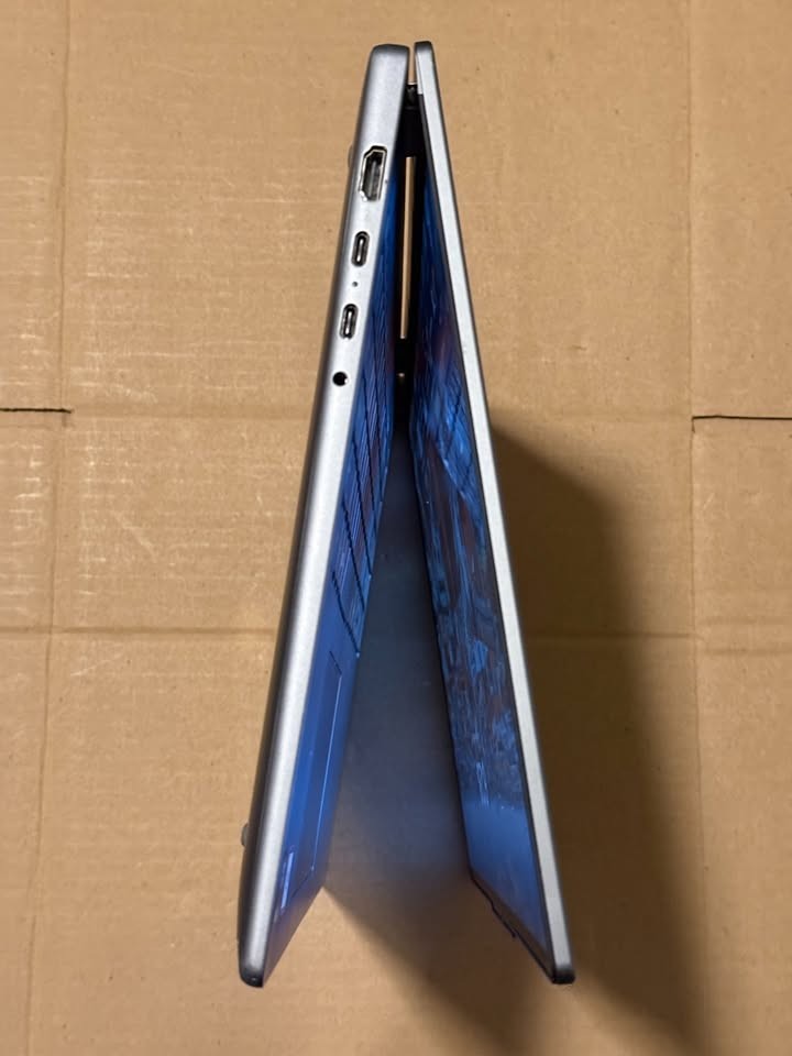 Lenovo IdeaPad 5 2-in-1 16″ Touchscreen 1900×1200 Ultra 5 225u 16gb Ram 512 SSD