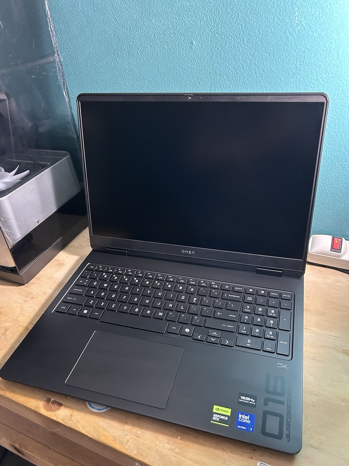 HP OMEN 16 Slim Ultra 7 255H 32GB 1TB SSD RTX 5070 Gaming Laptop 16-an0003nr