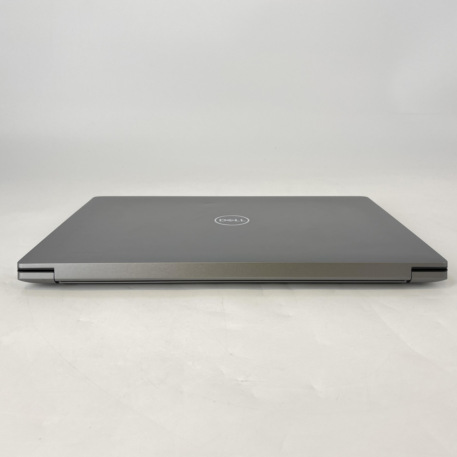 Dell Precision 5690 16 FHD+ 3.8 GHz Ultra 7 165H 64GB 1TB SSD RTX 2000 Ada Good