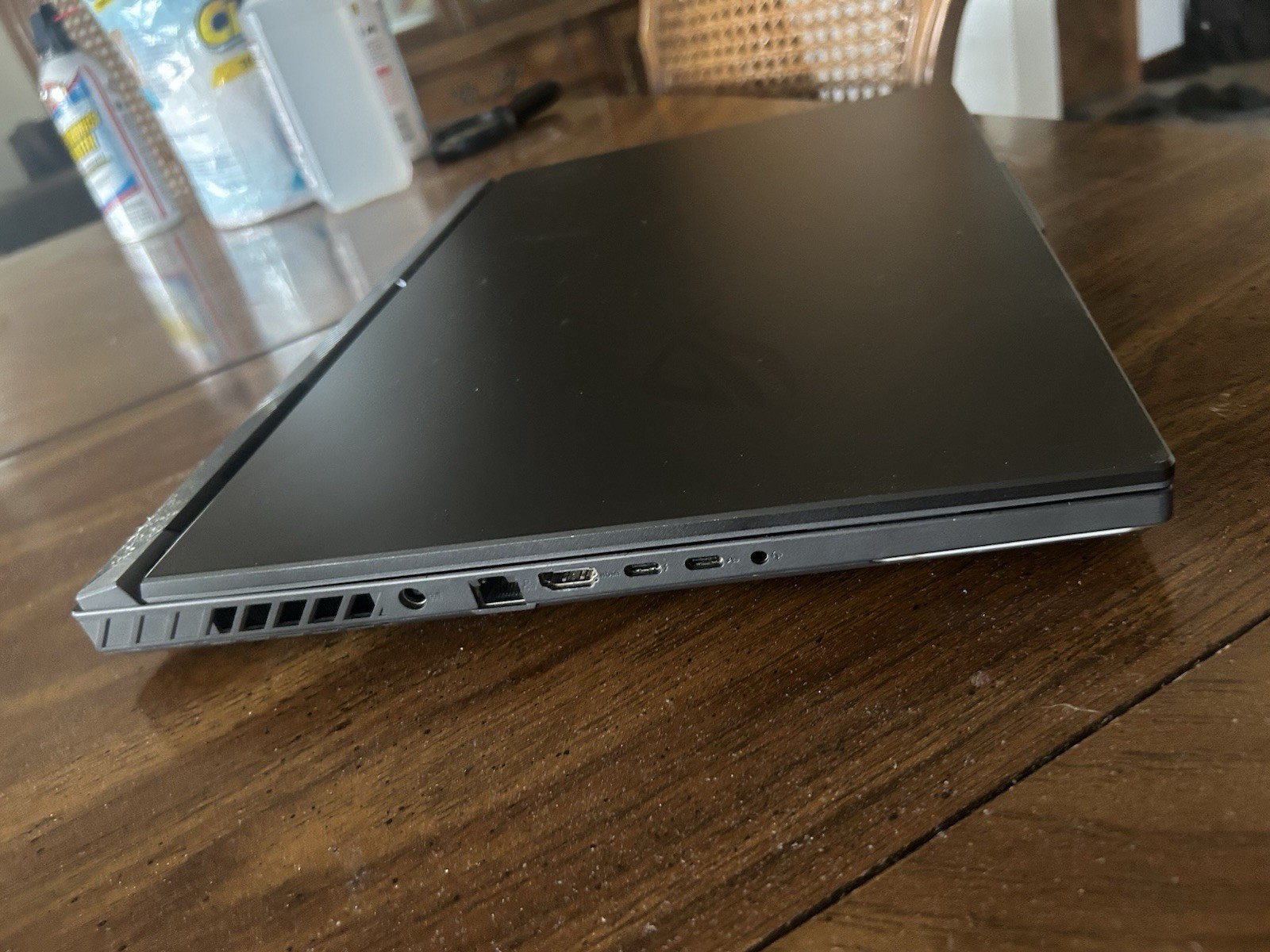 ROG Strix G814JZ 13th Gen Intel(R) Core(TM) i9-13980HX 64Gb DDR5 2TB SSD