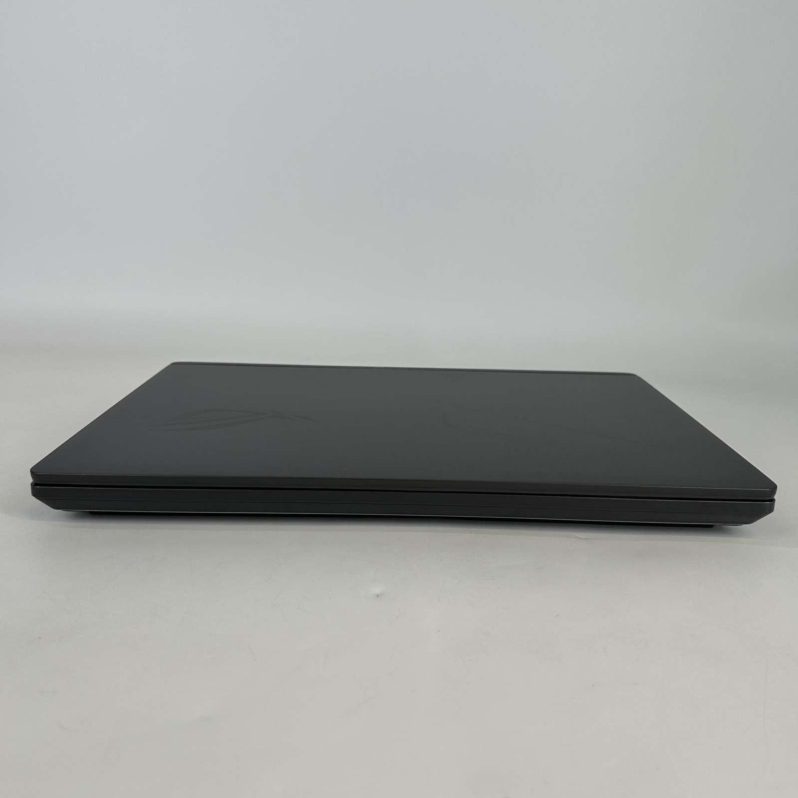 Asus ROG Strix G16 G615 165Hz FHD+ 2.2GHz i7-14650HX 16GB 1TB SSD RTX 5060