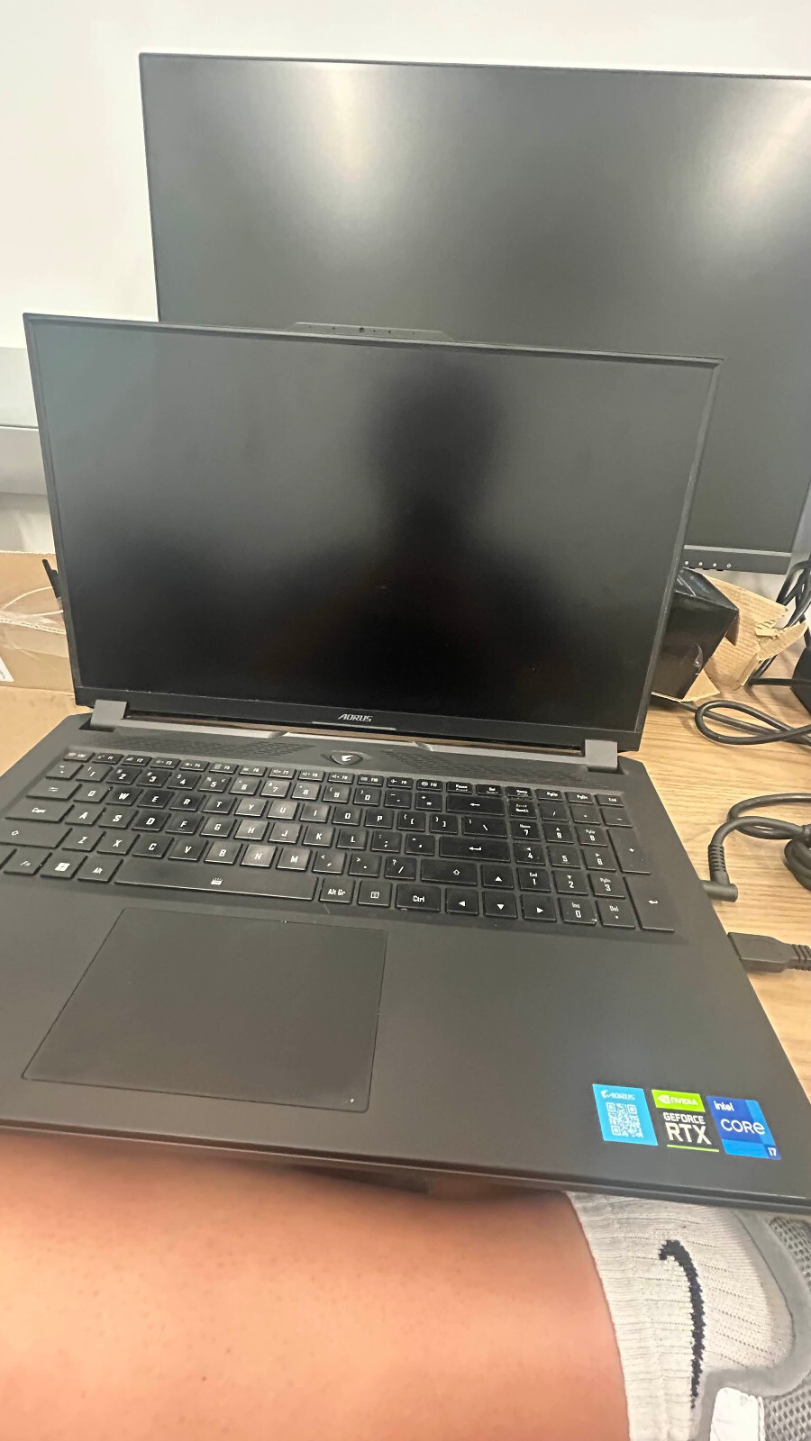 AORUS 17 XE5 17″ i7-12700H 16GB, 1TB SSD, RTX 3070Ti 8GB, Gaming Laptop WIN 11 H