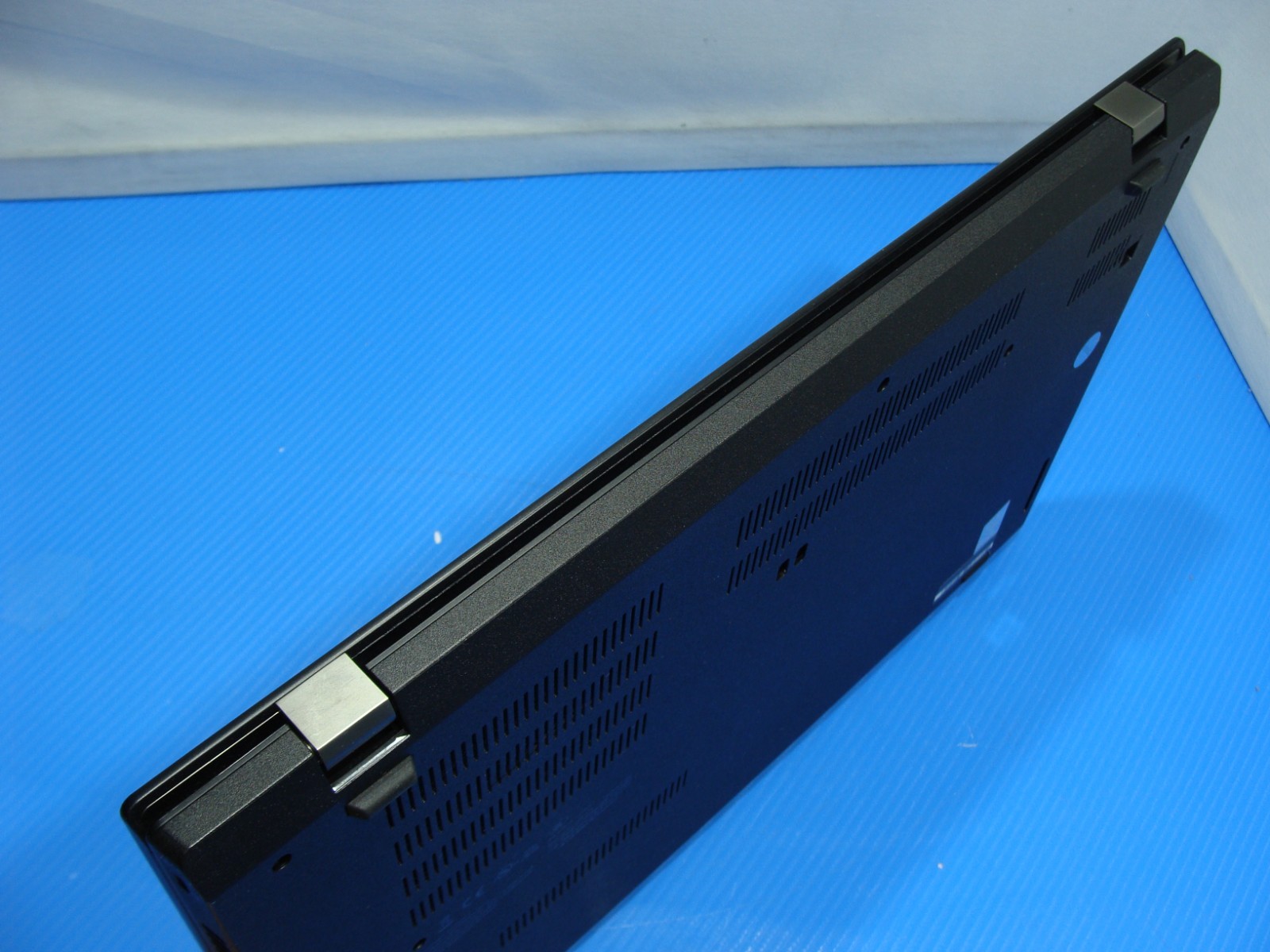 Lenovo ThinkPad L15 Gen2 15.6″FHD i5-1135G7 2.4GHz 8GB 256GB Win11Pro +Charger
