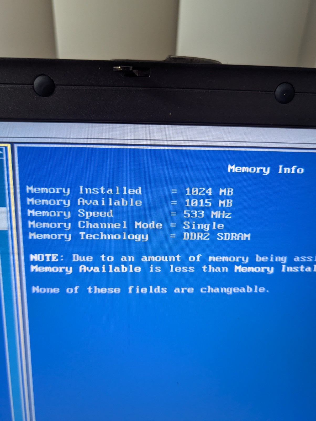 Dell Latitude D420 12.1” Laptop Intel Core Duo / 1GB RAM | No HDD/OS/Charger