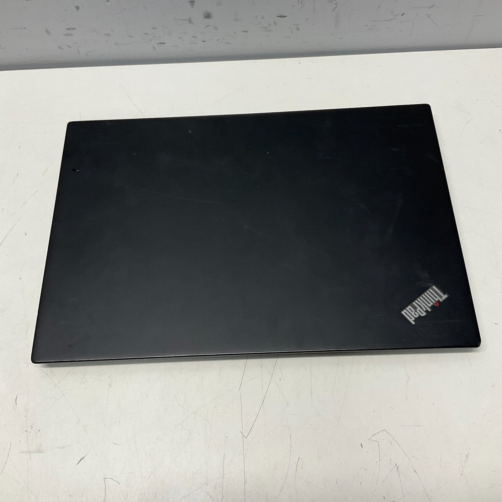 Lenovo ThinkPad T480s 14” Intel Core i5-8250U 3.4GHz Laptop BROKEN LCD AS IS