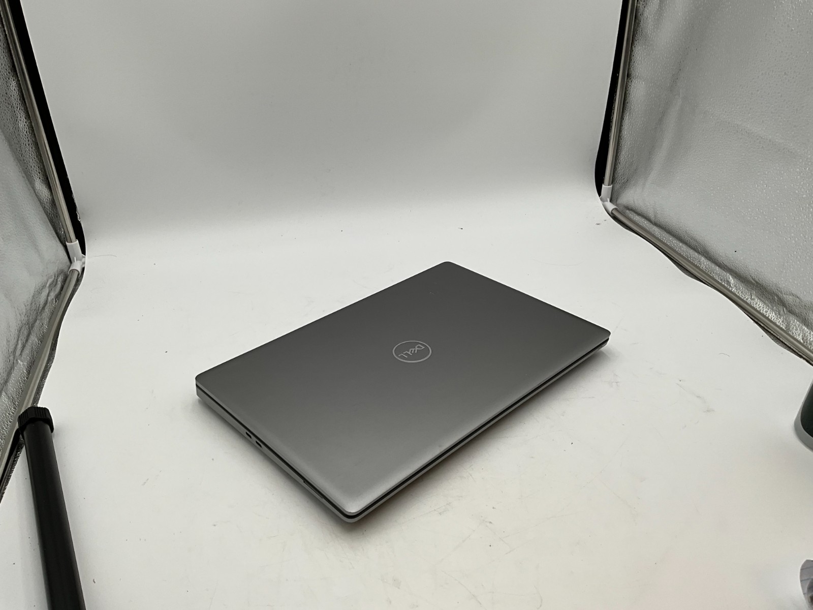 DELL Precision 7560 i7-11850H 2.50g 32GB 1TB T1200 15.6″ WIN11 LAPTOP 5VGD2J3 C
