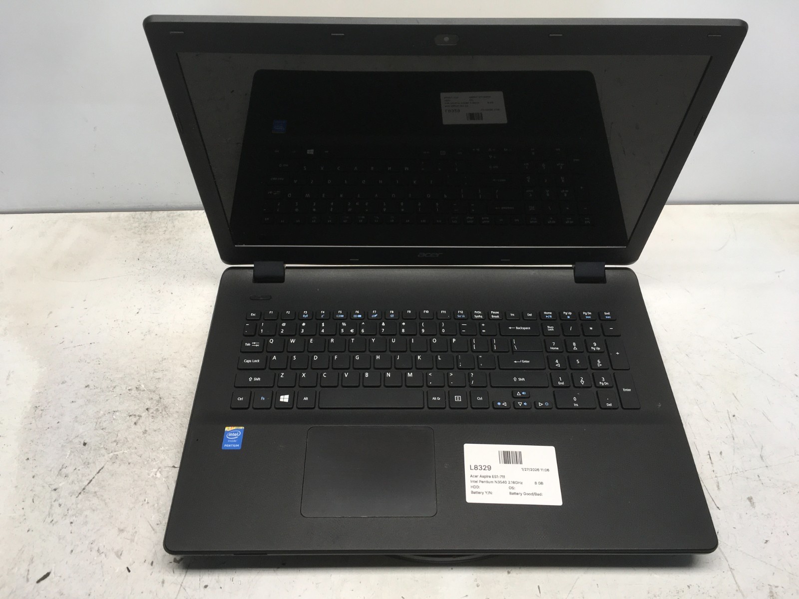 Acer Aspire ES1-711 Intel Pentium N3540 2.16GHz 8 GB NO HDD
