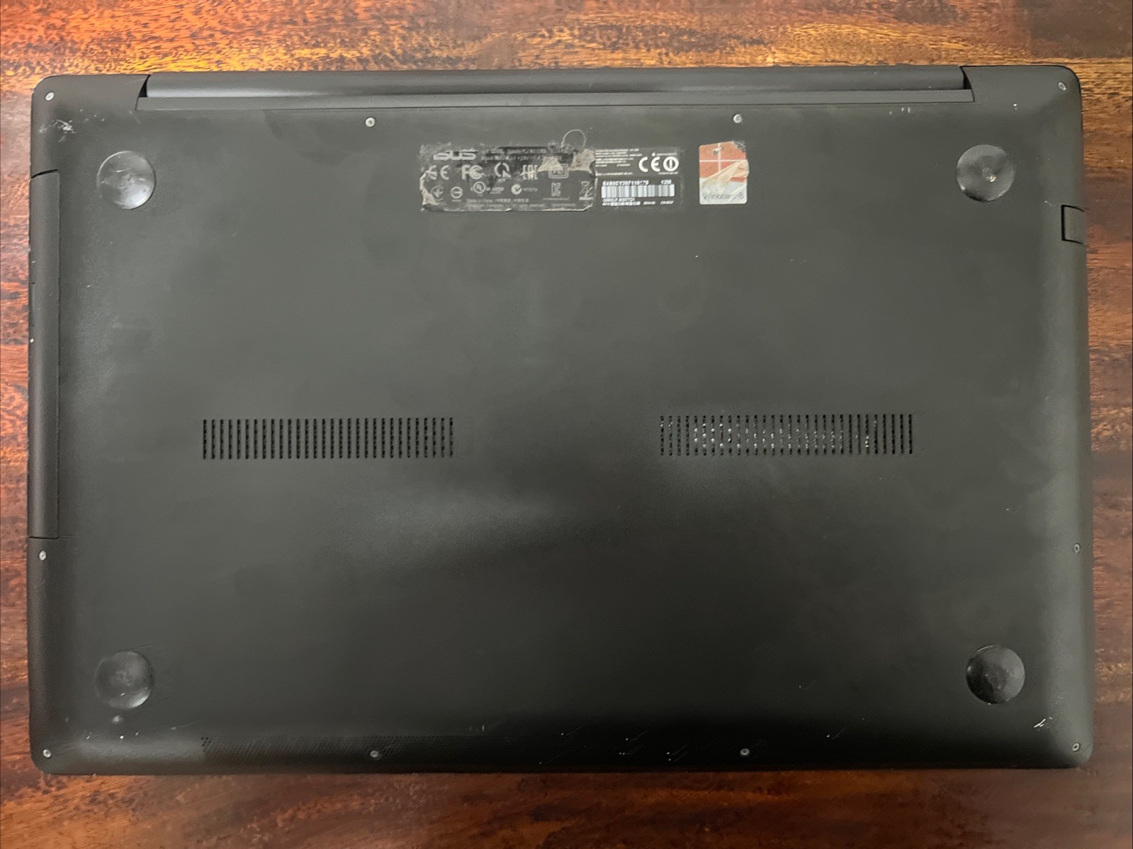 Asus Q550L (i7-4500U, GT 745M, 16GB RAM, 500GB SSD, Win10)