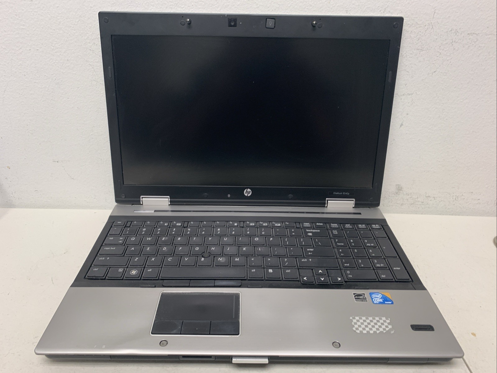 HP ELITEBOOK 8540P I5 M520 – 4GB Ram 240gb SSD Linux Ubuntu’s Need Battery
