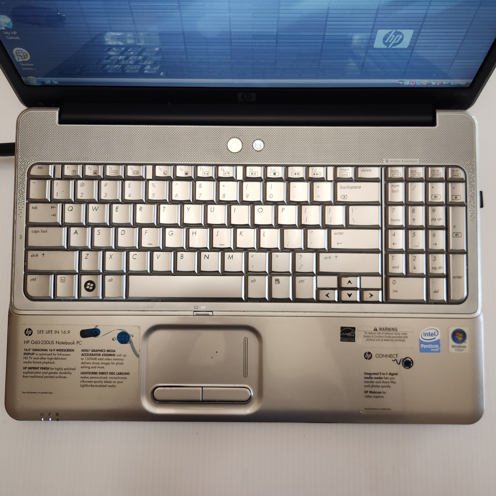 HP G60-230US 16″ Laptop Pentium Dual-Core T4200 2.0GHz 3GB RAM 320GB Vista