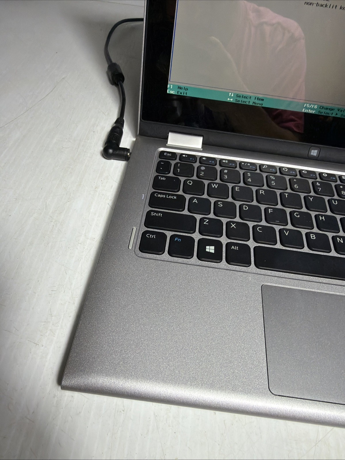 Dell Inspiron 11-3147 Laptop Intel Pentium N3540 2gb Ram No Drives Boots Bios