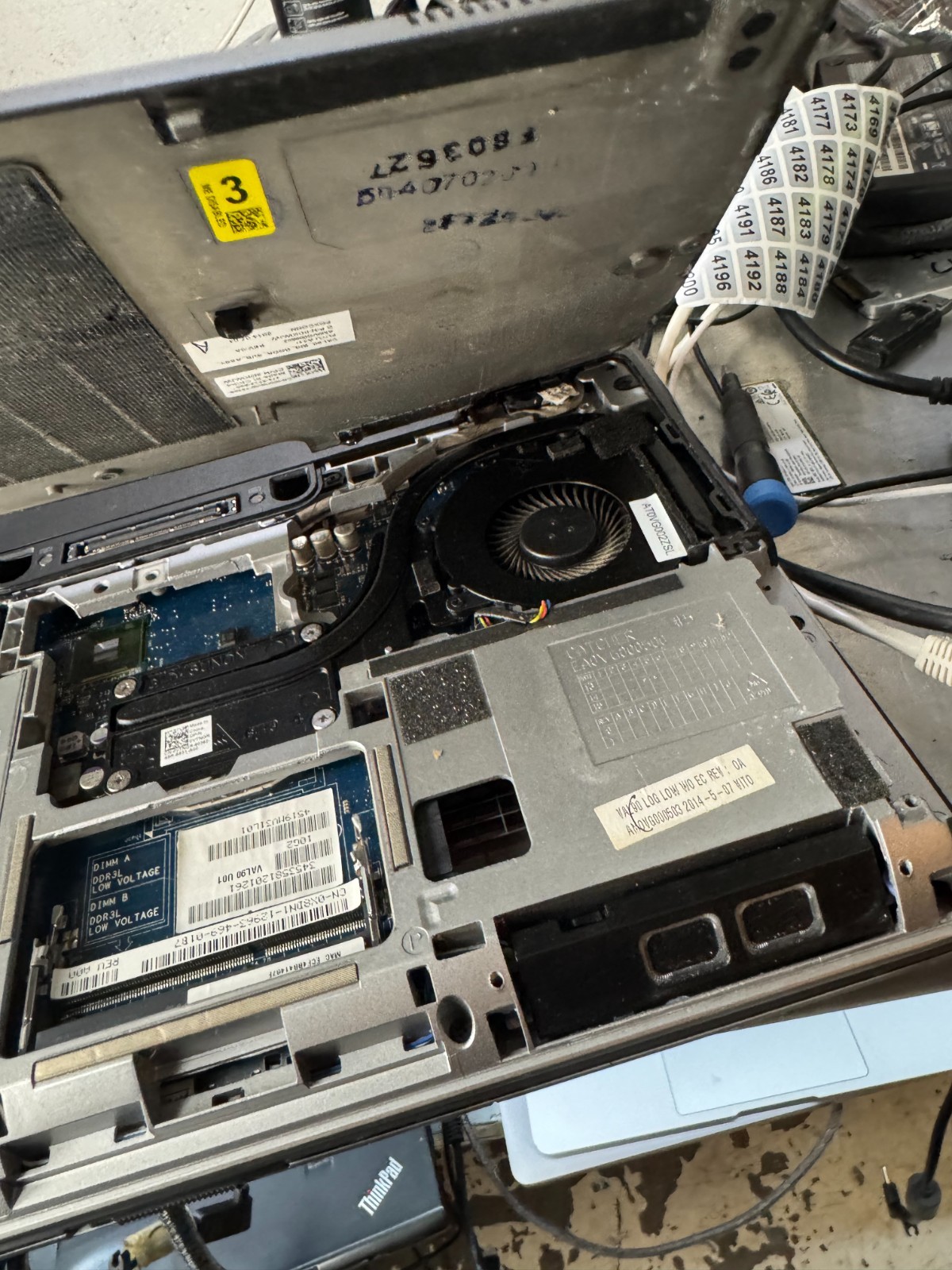 Dell latitude E6440 Core i5 Laptop for Parts/Repair *READ #4155