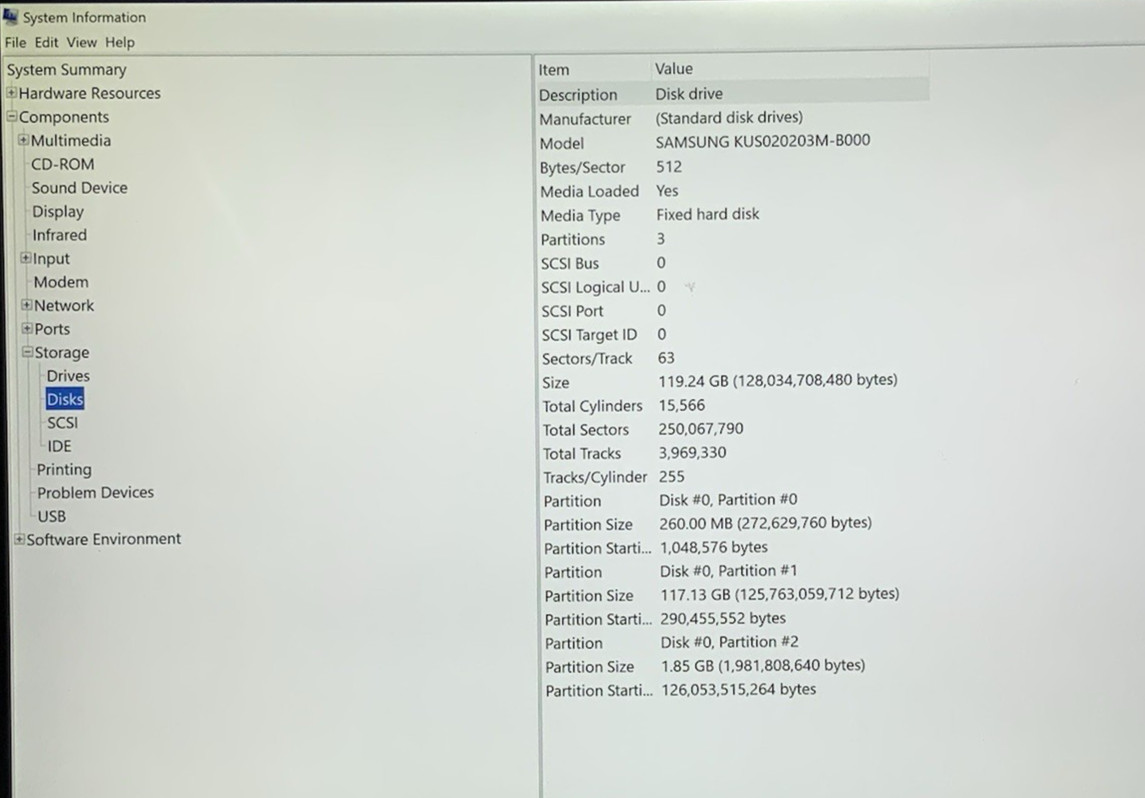 Microsoft Surface Pro 6 1796 Intel Core i5-8350U 128GB SSD 8GB DDR3 W10P