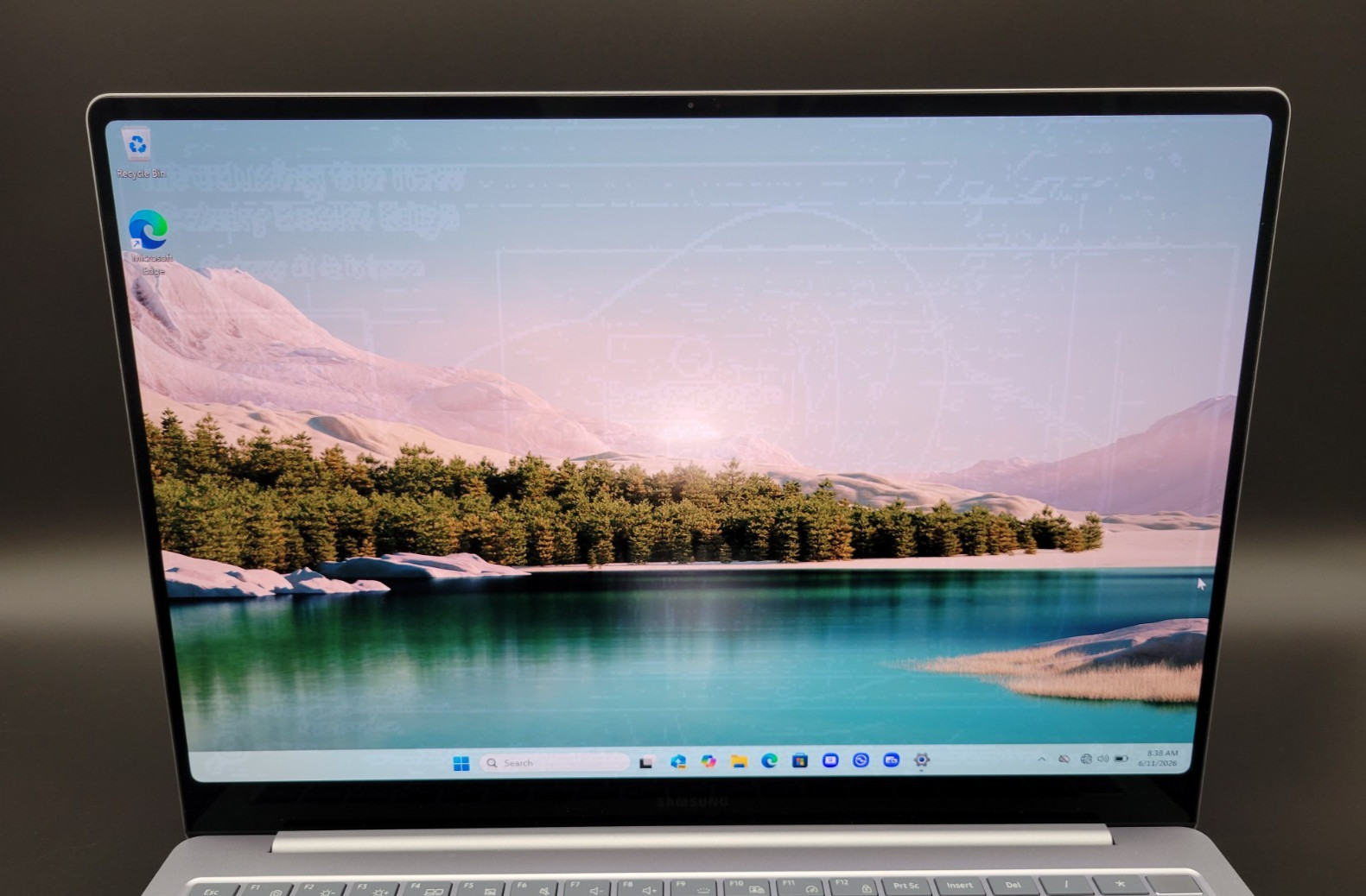 Samsung Galaxy Book4 Edge 16″ Snapdragon X Elite 16GB 512GB OLED Touch Laptop R*